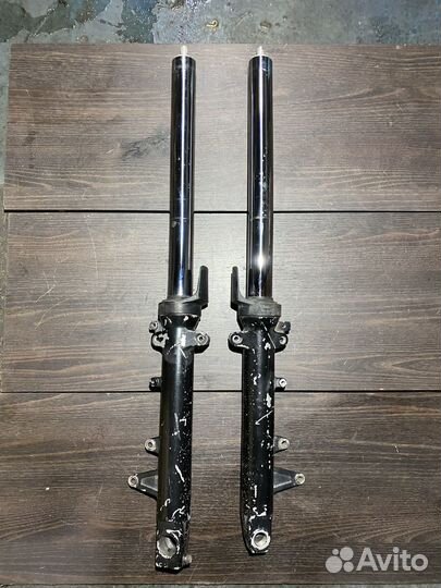 Стаканы вилки для Suzuki GSX650F