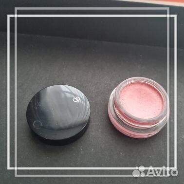 Румяна Shiseido,CLÉ DE peau beauté