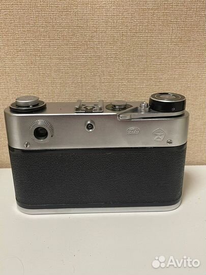 Плёночный фотоаппарат фэд