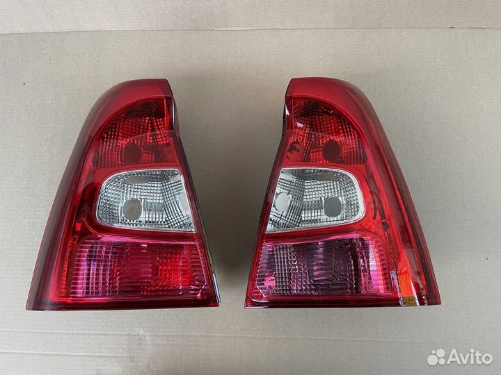 Задний фонарь Логан 1