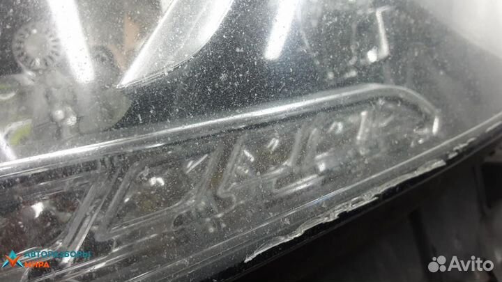 Фара левая Mercedes-Benz E-Класс
