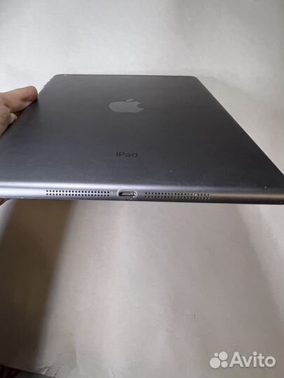 Запчасть задняя крышка iPad a1475