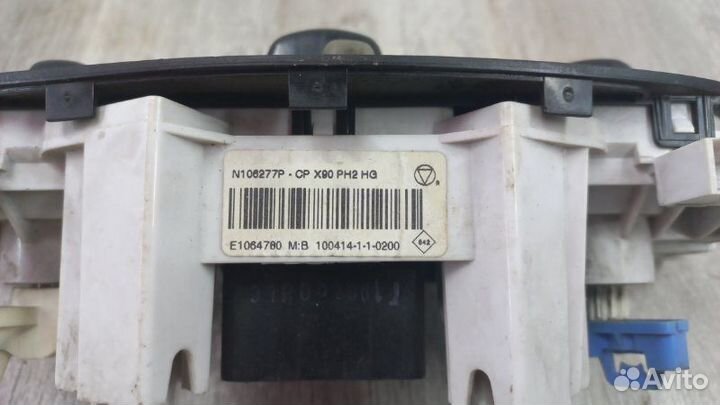 Блок управления отопителем Renault Logan 1 2010