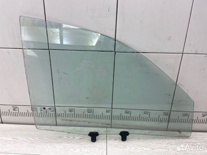 Стекло переднее правое Kia Magentis MS G4JP 2002