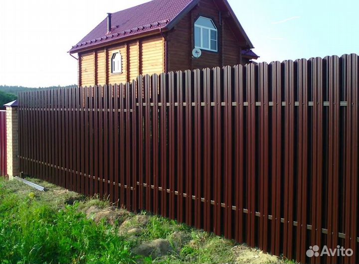 Забор из евроштакетника,калитки под ключ