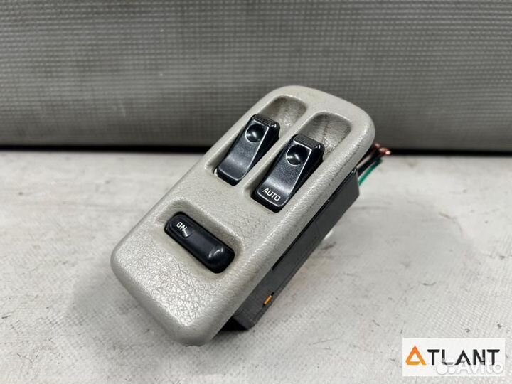 Пульт стеклоподъемника передняя правая mazda bongo