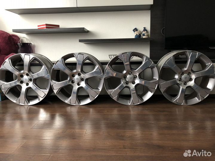 Диски 20” Range Rover Evoque/ LR Discovery Sport