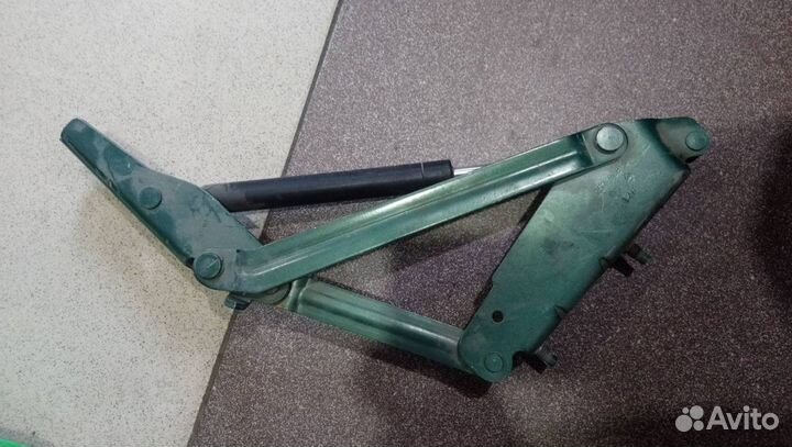 Петля крышки багажника для Renault Megane I 1999-2