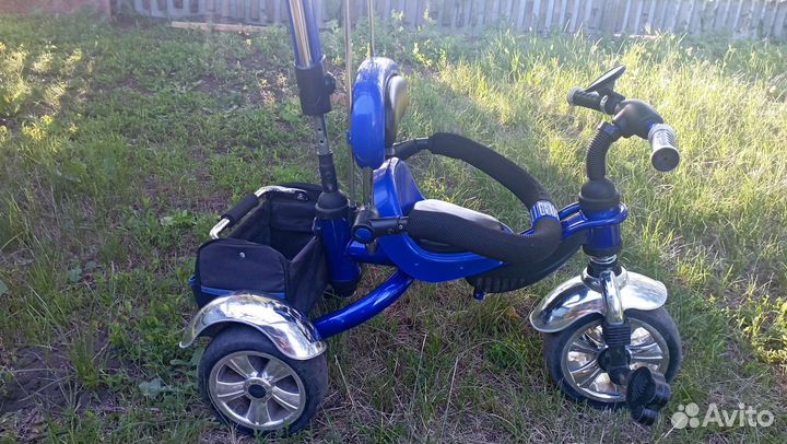 Трёхколёсный велосипед