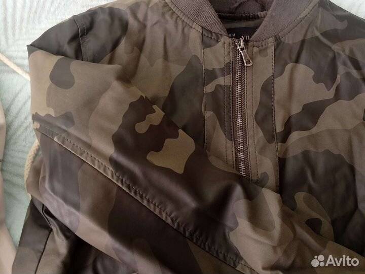 Ветровка для девочки