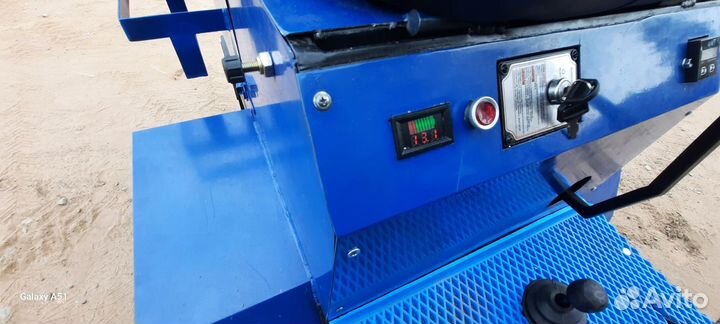 Минитрактор, минипогрузчик на заказ