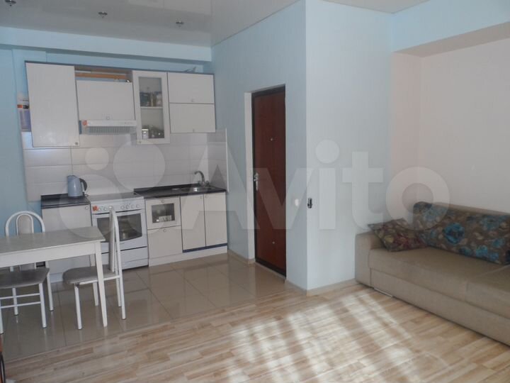 4-к. квартира, 128 м², 2/3 эт.