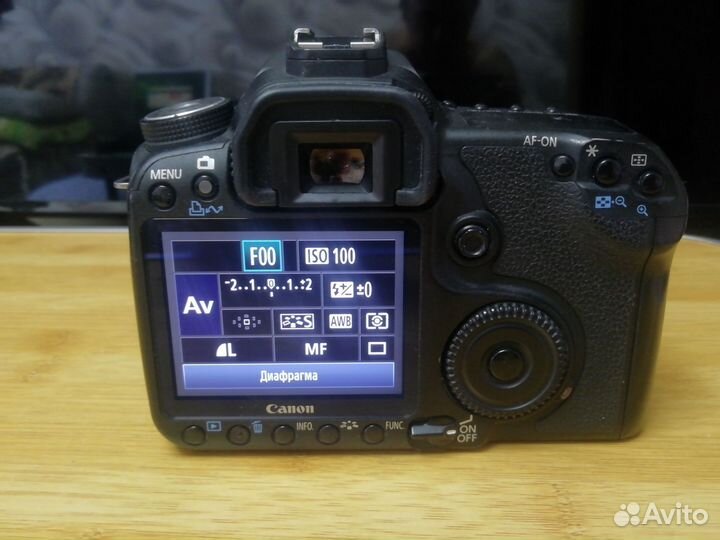 Зеркальный фотоаппарат canon 50d