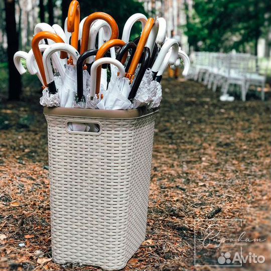 Аренда зонтов и пледов