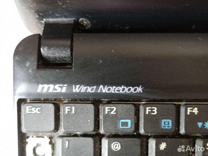 Нетбук MSI Wind U100