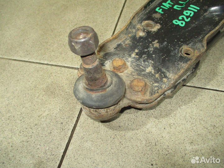 Рычаг передний левый Fiat Doblo 1