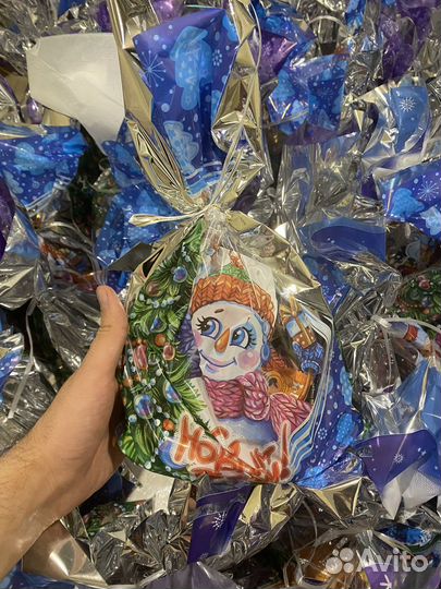 Новогодние сладкие подарки оптом