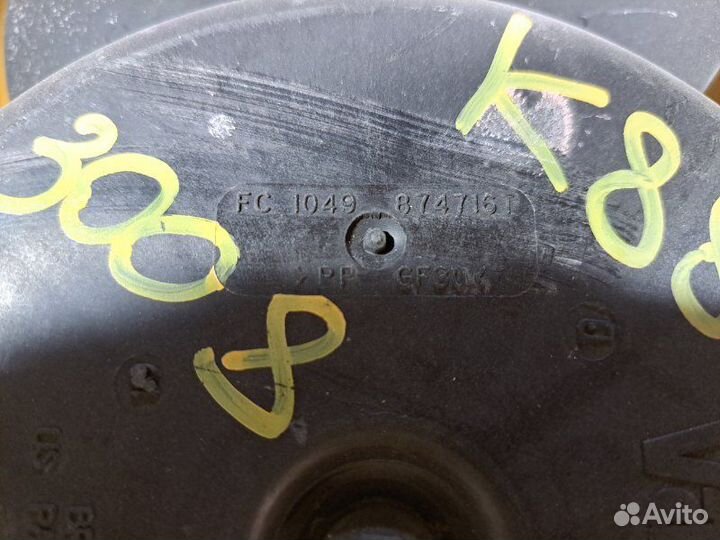 Диффузор радиатора Peugeot 3008 T84E EP6CDT 2011