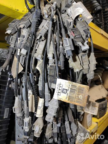 Провод к датчику ABS на Opel Astra H Zafira B