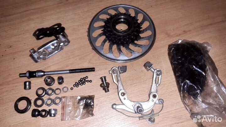 Запчасти велосипеда Турист хвз и педали Кама