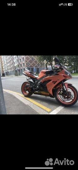 Yamaha R1