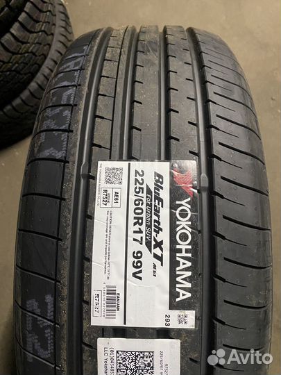 Yokohama BluEarth-XT AE61 225/60 R17