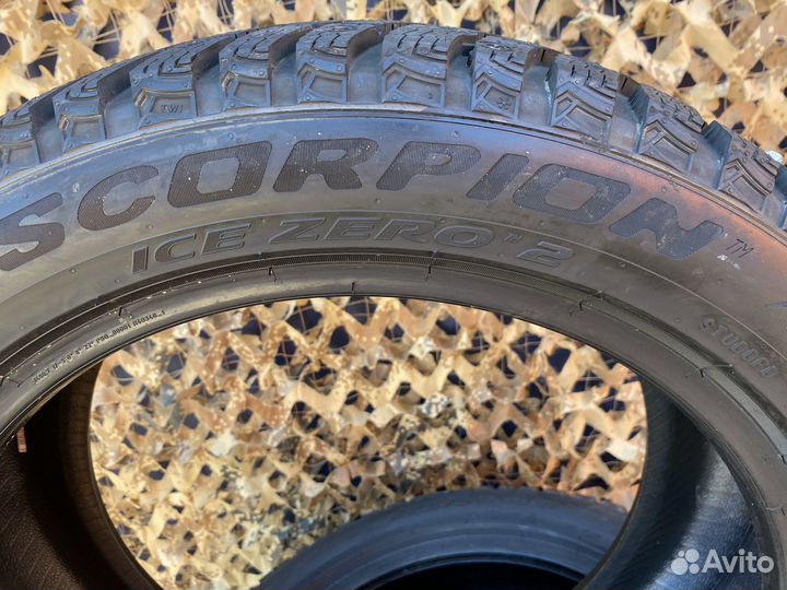 Pirelli Scorpion Ice Zero 2 225/50 R18 95H