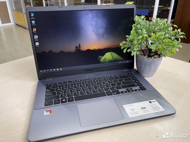 Ноутбук Asus/Для учебы и дома