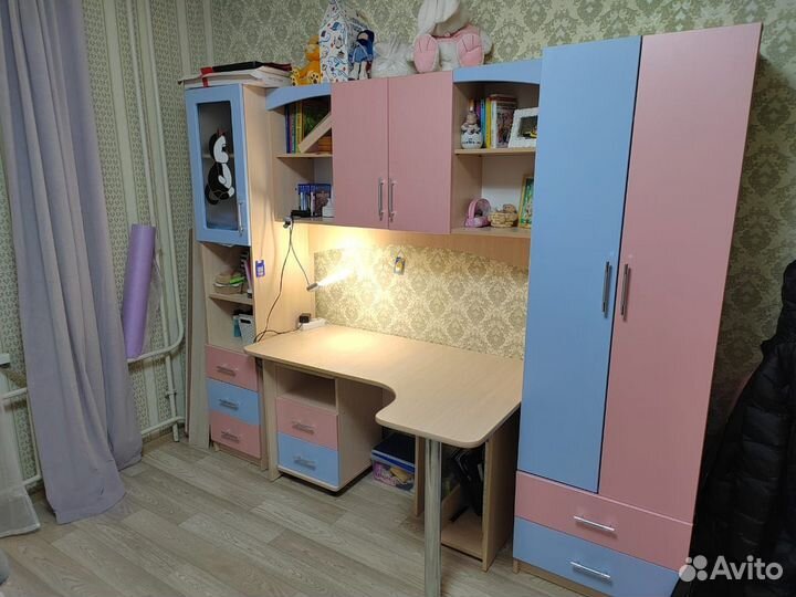 Детский школьный уголок