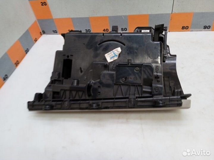 Бардачок Volvo XC90