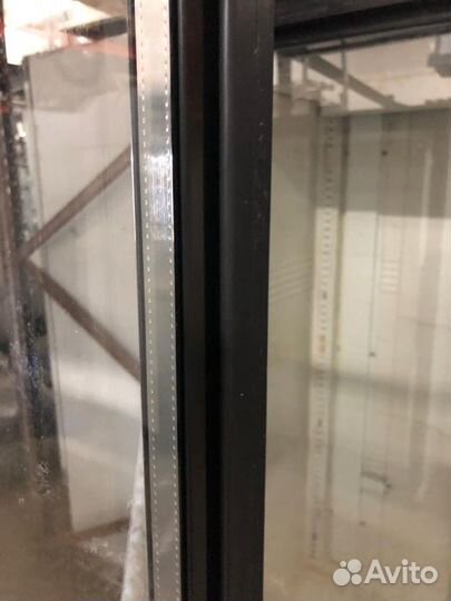 Холодильный шкаф