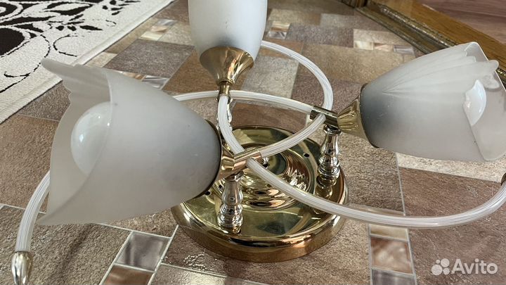 Люстра потолочная бу