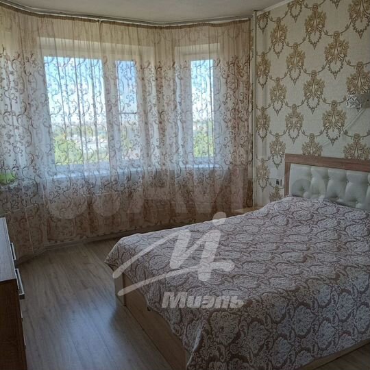 3-к. квартира, 92 м², 10/17 эт.