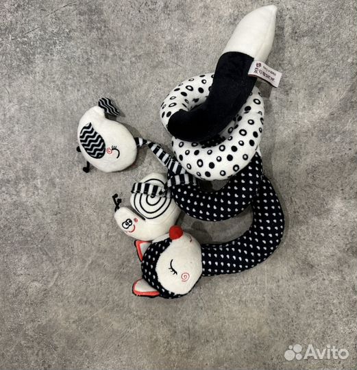 Развивающие игрушки для малышей