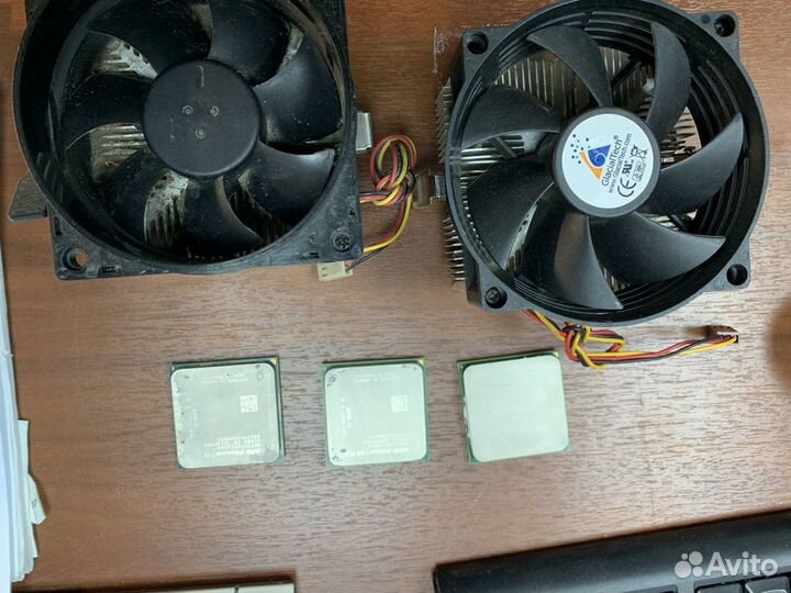 Процессор для ноута и компа Core i3 и AMD