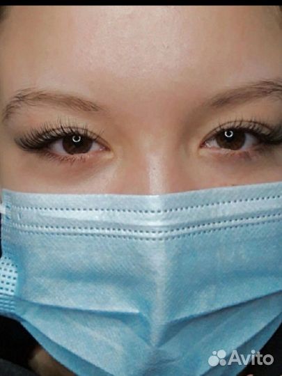 Наращивание ресниц на дому
