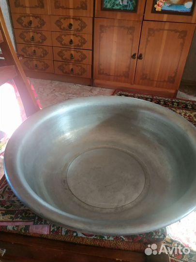 Алюминиевый таз
