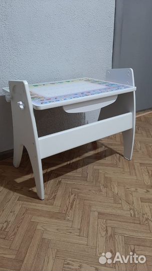Детский стол и стул