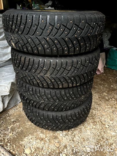 Michelin X-Ice North 4 195/65 R15