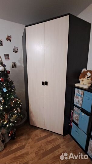 Угловой шкаф