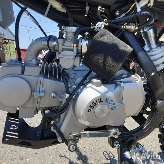Питбайк regulmoto five YX125EM в наличии