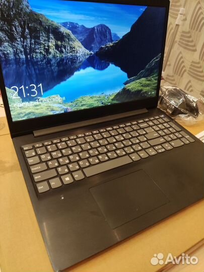 Ноутбук Lenovo ideapad s145-15ast