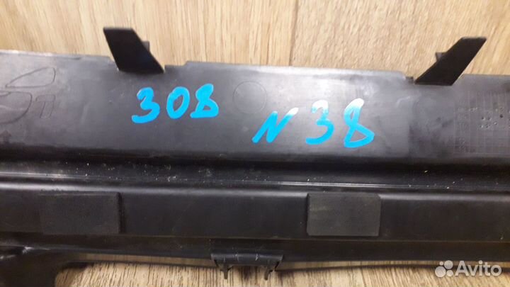 Решетка (защита) переднего бампера peugeot 308