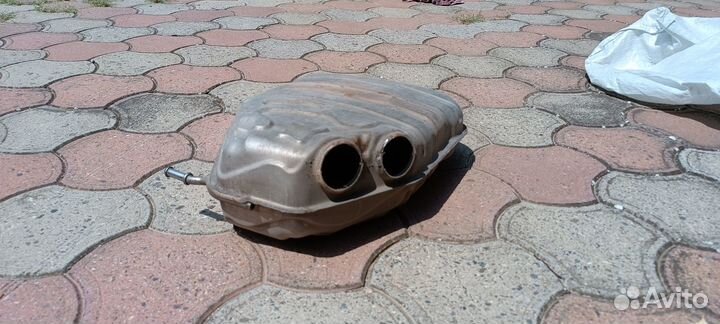 Задняя банка глушителя Ауди
