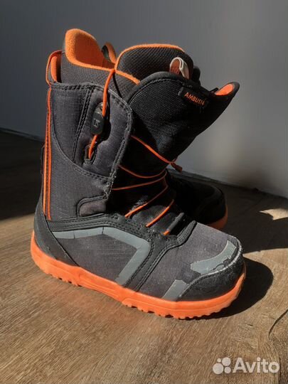 Сноубордические ботинки burton