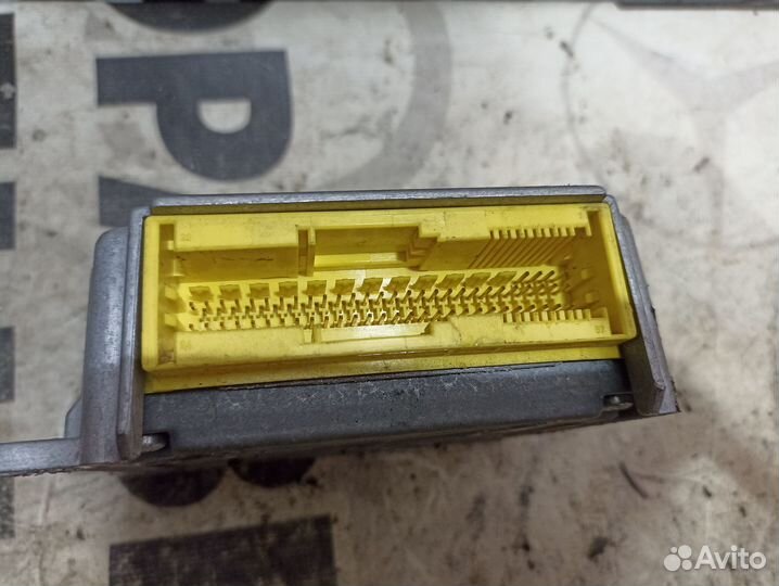 Блок управления airbag Mercedes W163