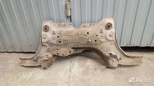 Подрамник Renault Laguna 3