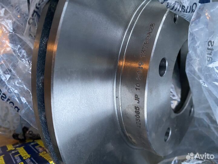 Новые тормозные диски mazda 626/mx6/xedos 6