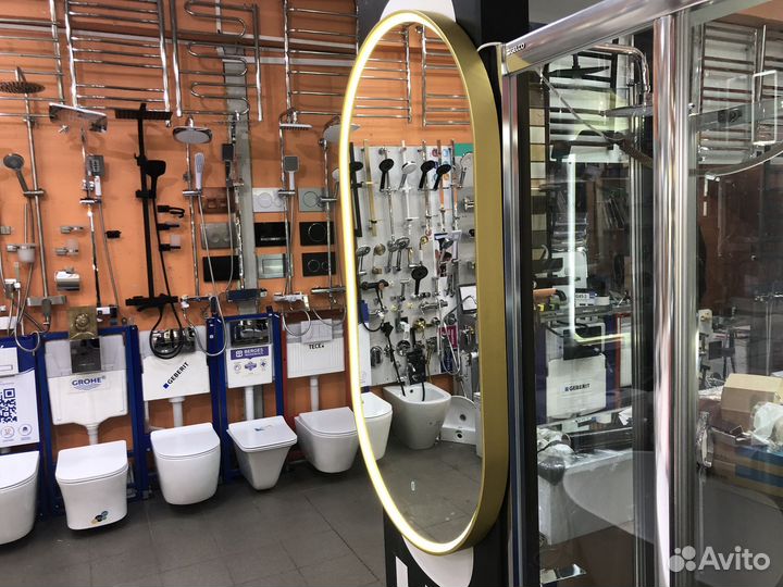 Зеркало в раме капсула Christine