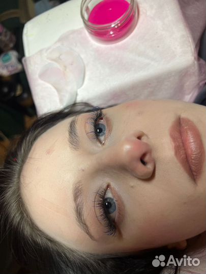 Наращивание ресниц и брови